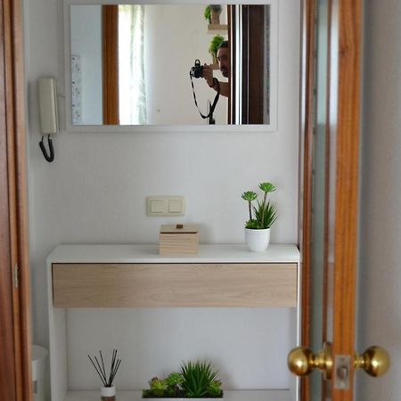 Inmoinsuas Train Station Apartment Sarria Ngoại thất bức ảnh