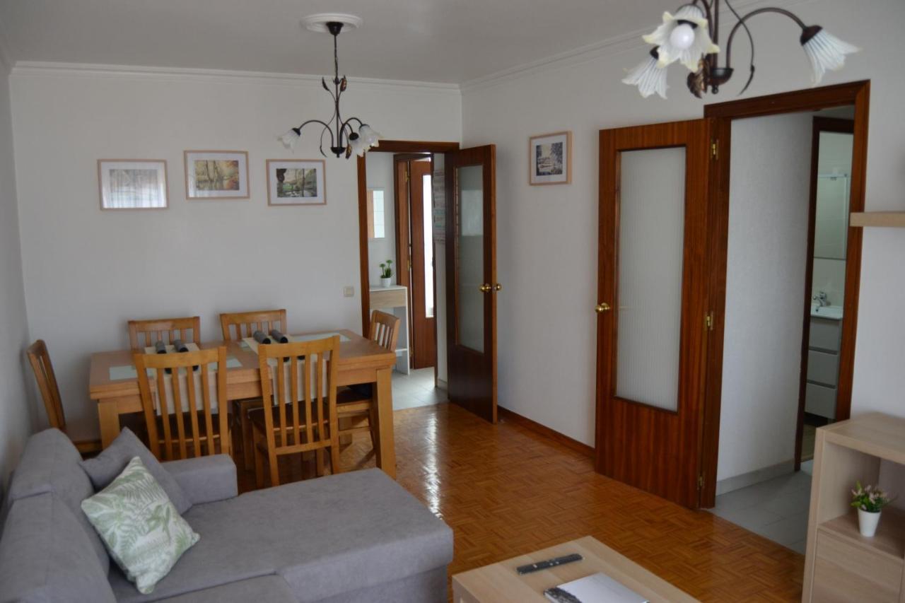 Inmoinsuas Train Station Apartment Sarria Ngoại thất bức ảnh